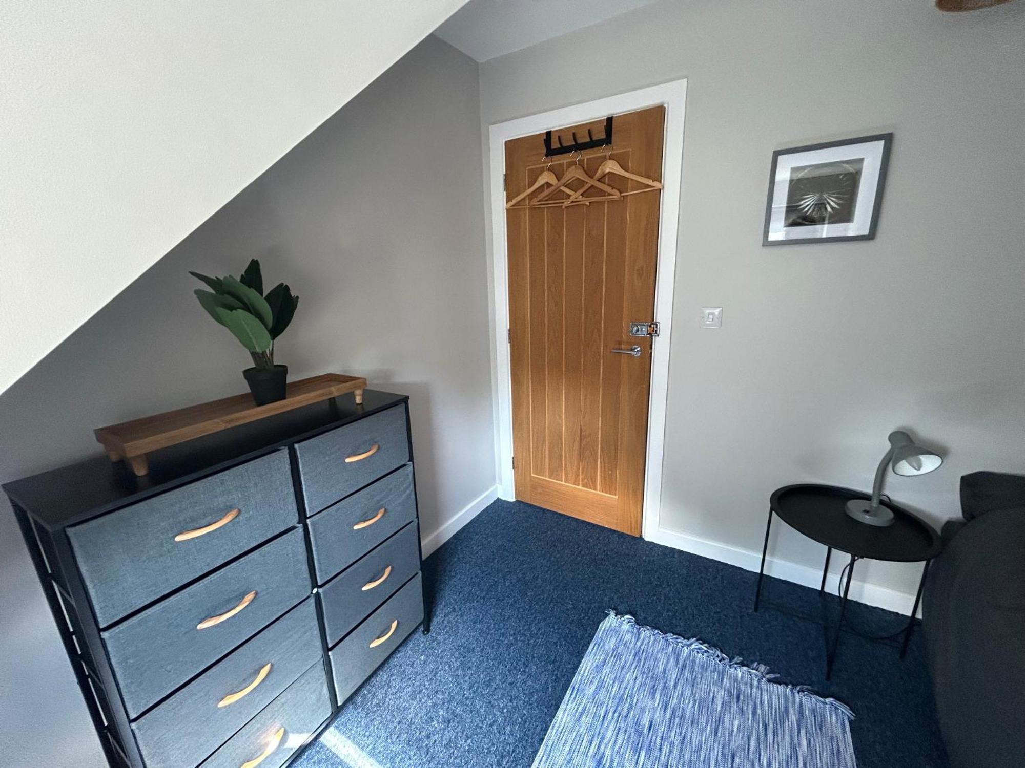 Double Room Yeovil Town Centre Exteriör bild